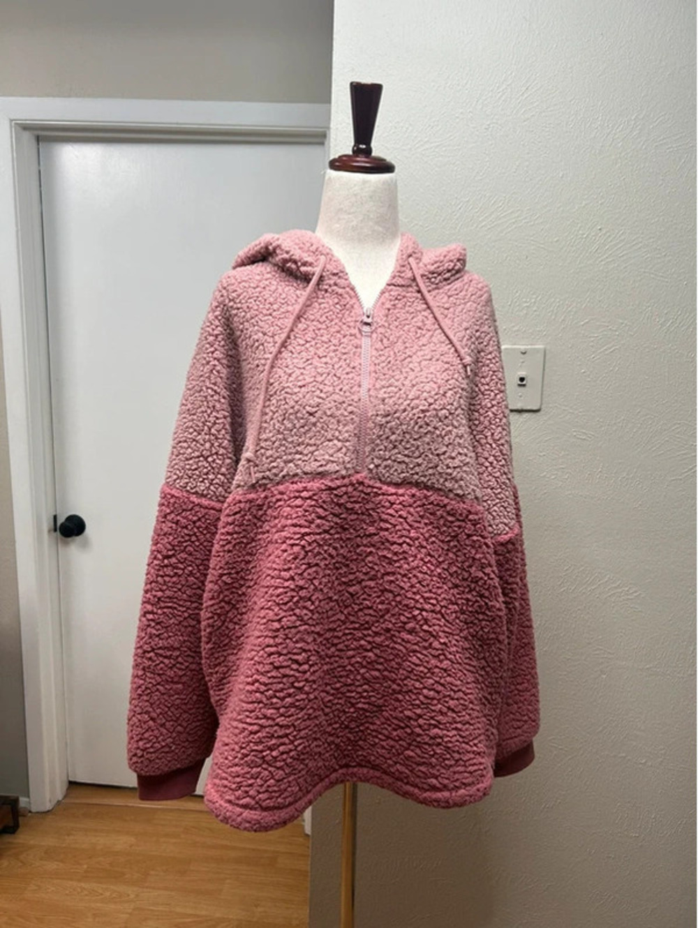 Victoria Secret PINK 1/2 Zip Fleece Pullover